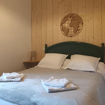 Chambres D'Hotes Le Veilleur De Noblat Saint-Léonard-de-Noblat Eksteriør bilde